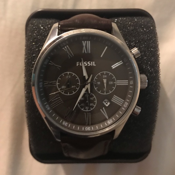 Silver Fossil Watch w/ Leather Band - Picture 2 of 5